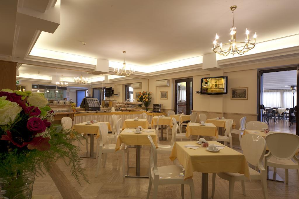 Hotel Galileo Roma Exterior foto