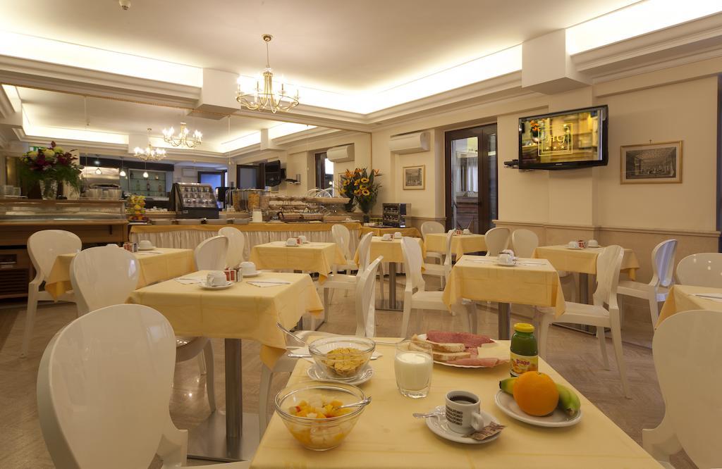 Hotel Galileo Roma Exterior foto